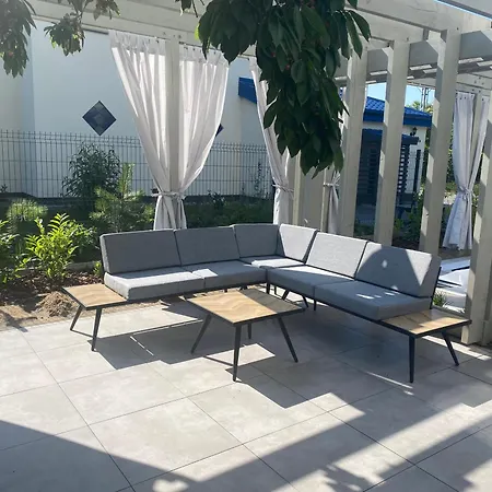 A1 Apartment